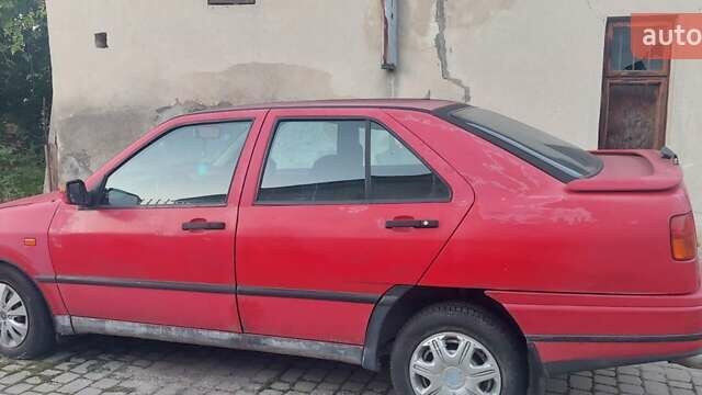 Червоний Сеат Toledo, об'ємом двигуна 1.8 л та пробігом 240 тис. км за 950 $, фото 4 на Automoto.ua