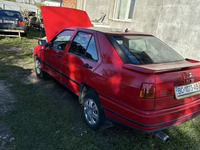 Сеат Толедо 1993 в Львове на Automoto.ua Красный Сеат Толедо, объемом двигателя 1.8 л и пробегом 270 тыс. км за 950 $, фото 6 на Automoto.ua