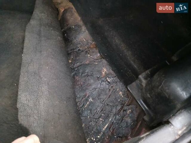 Червоний Сеат Toledo, об'ємом двигуна 1.9 л та пробігом 300 тис. км за 1550 $, фото 12 на Automoto.ua