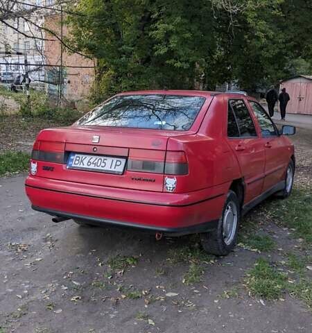 Червоний Сеат Toledo, об'ємом двигуна 1.6 л та пробігом 311 тис. км за 1600 $, фото 8 на Automoto.ua