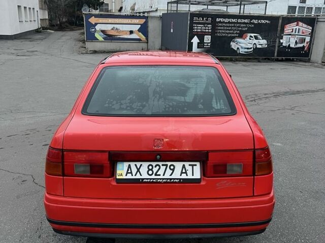 Червоний Сеат Toledo, об'ємом двигуна 1.6 л та пробігом 301 тис. км за 1200 $, фото 2 на Automoto.ua