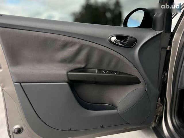 Сеат Толедо, объемом двигателя 1.6 л и пробегом 201 тыс. км за 4990 $, фото 11 на Automoto.ua