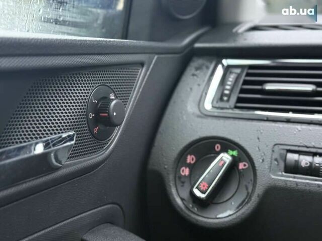 Сеат Toledo, об'ємом двигуна 1.2 л та пробігом 232 тис. км за 7999 $, фото 10 на Automoto.ua