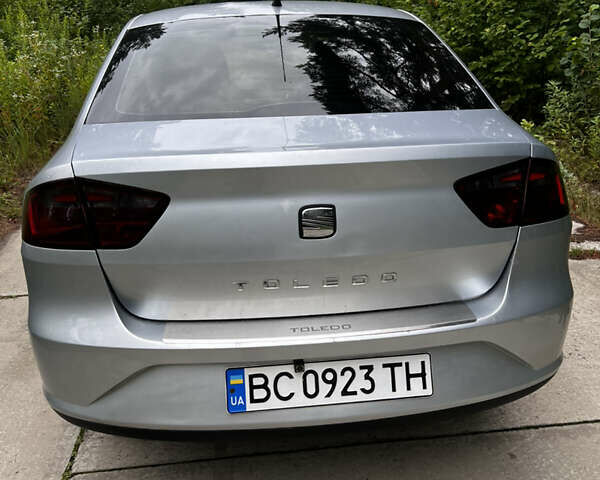 Сеат Толедо, объемом двигателя 1.6 л и пробегом 240 тыс. км за 6800 $, фото 4 на Automoto.ua