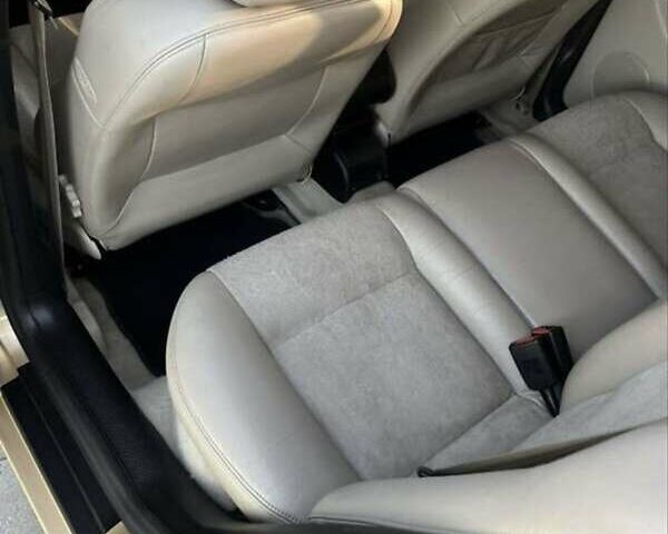 Желтый Сеат Толедо, объемом двигателя 2.3 л и пробегом 210 тыс. км за 3700 $, фото 6 на Automoto.ua