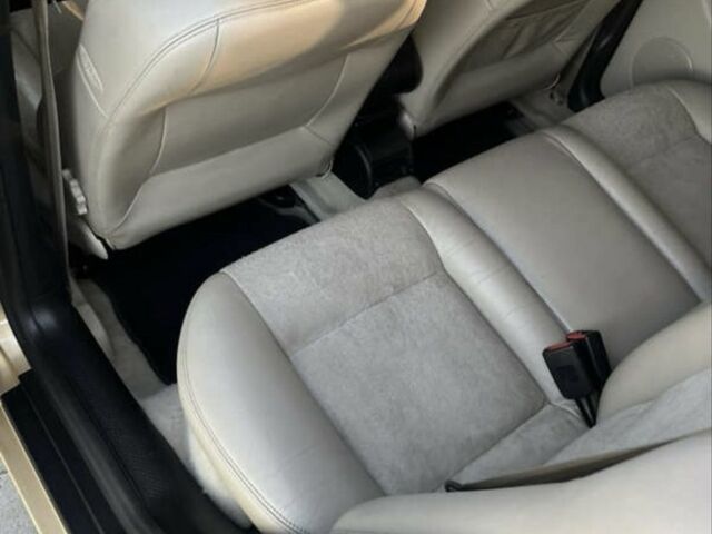 Желтый Сеат Толедо, объемом двигателя 2.3 л и пробегом 210 тыс. км за 3700 $, фото 7 на Automoto.ua