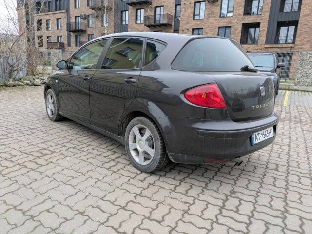 Серый Сеат Толедо, объемом двигателя 2 л и пробегом 300 тыс. км за 5200 $, фото 6 на Automoto.ua