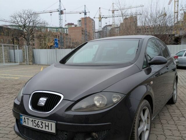 Сірий Сеат Toledo, об'ємом двигуна 2 л та пробігом 300 тис. км за 4800 $, фото 1 на Automoto.ua