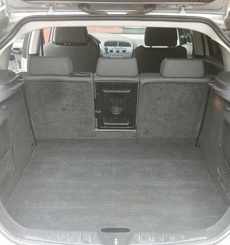 Серый Сеат Толедо, объемом двигателя 1.6 л и пробегом 228 тыс. км за 3700 $, фото 3 на Automoto.ua