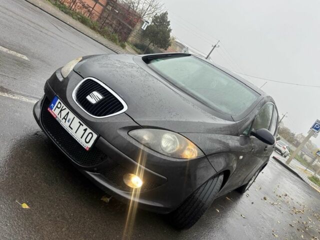 Серый Сеат Толедо, объемом двигателя 1.9 л и пробегом 300 тыс. км за 2200 $, фото 2 на Automoto.ua