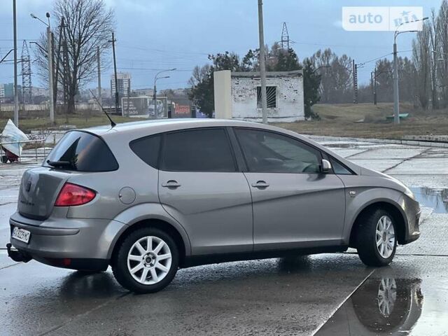 Сірий Сеат Toledo, об'ємом двигуна 1.97 л та пробігом 210 тис. км за 5000 $, фото 30 на Automoto.ua