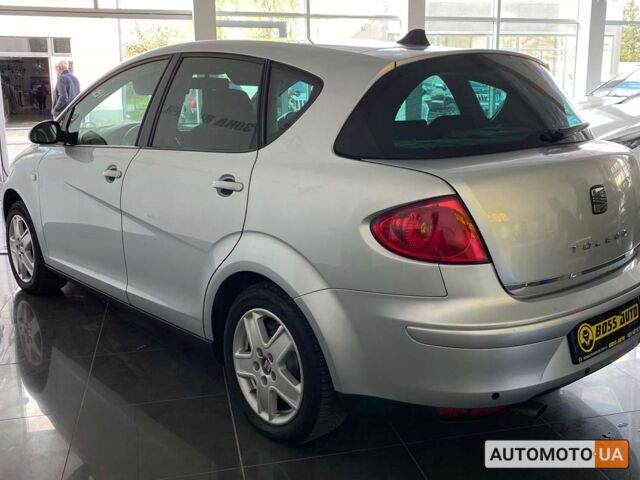 Сірий Сеат Toledo, об'ємом двигуна 1.6 л та пробігом 250 тис. км за 5300 $, фото 4 на Automoto.ua