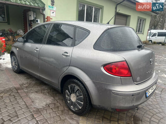 Сірий Сеат Toledo, об'ємом двигуна 1.9 л та пробігом 280 тис. км за 4990 $, фото 3 на Automoto.ua