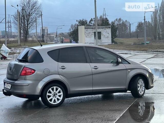 Сірий Сеат Toledo, об'ємом двигуна 1.97 л та пробігом 210 тис. км за 5000 $, фото 34 на Automoto.ua