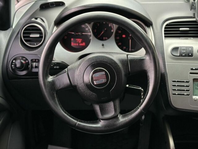 Серый Сеат Толедо, объемом двигателя 1.9 л и пробегом 287 тыс. км за 5099 $, фото 15 на Automoto.ua