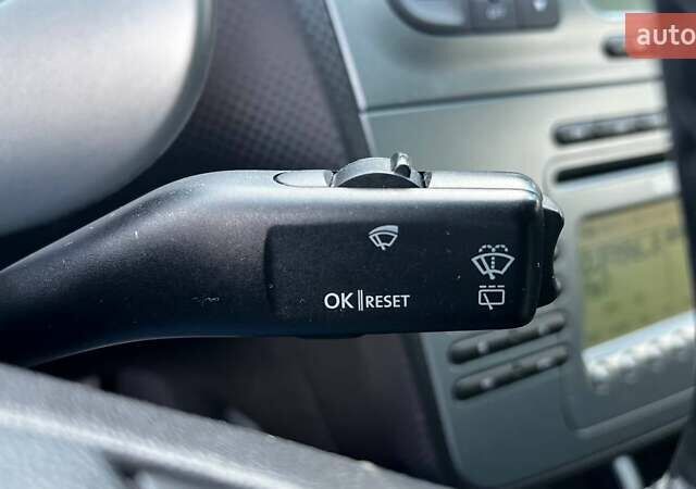 Серый Сеат Толедо, объемом двигателя 1.6 л и пробегом 201 тыс. км за 4790 $, фото 22 на Automoto.ua