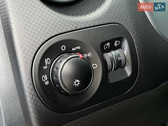 Серый Сеат Толедо, объемом двигателя 1.6 л и пробегом 201 тыс. км за 4790 $, фото 15 на Automoto.ua