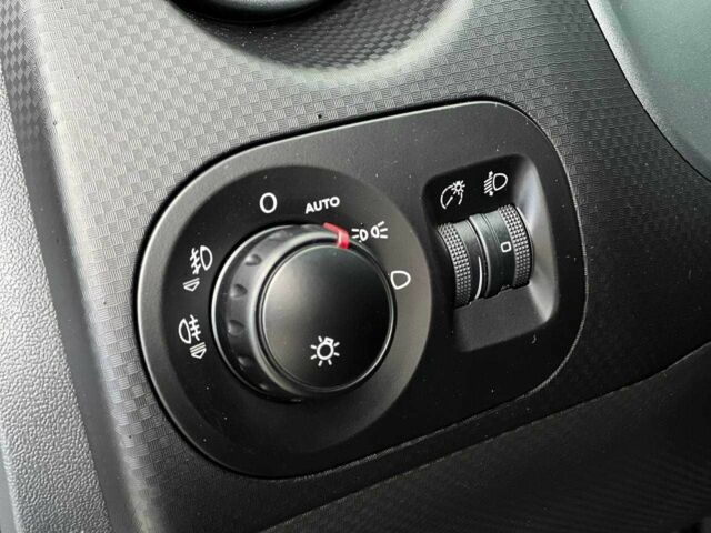 Сірий Сеат Toledo, об'ємом двигуна 1.6 л та пробігом 201 тис. км за 4990 $, фото 12 на Automoto.ua