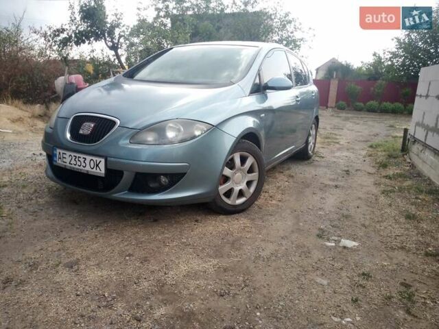 Сірий Сеат Toledo, об'ємом двигуна 1.6 л та пробігом 217 тис. км за 5500 $, фото 3 на Automoto.ua