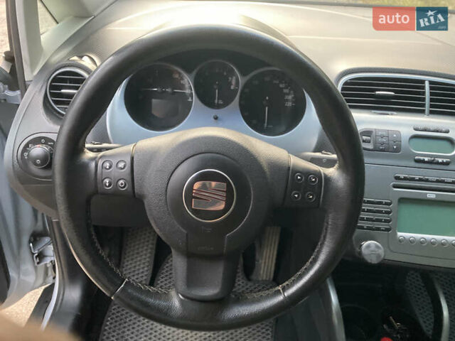 Сірий Сеат Toledo, об'ємом двигуна 1.6 л та пробігом 196 тис. км за 4100 $, фото 9 на Automoto.ua