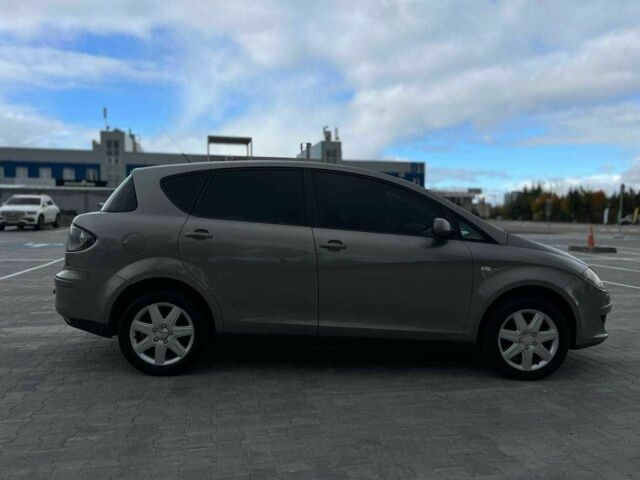Сірий Сеат Toledo, об'ємом двигуна 1.6 л та пробігом 201 тис. км за 4990 $, фото 3 на Automoto.ua