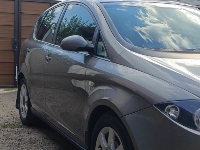 Серый Сеат Толедо, объемом двигателя 1.9 л и пробегом 297 тыс. км за 5600 $, фото 3 на Automoto.ua