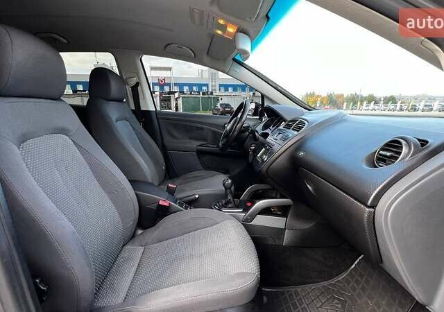 Серый Сеат Толедо, объемом двигателя 1.6 л и пробегом 201 тыс. км за 4990 $, фото 44 на Automoto.ua