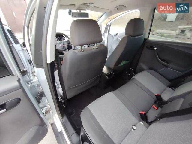 Сірий Сеат Toledo, об'ємом двигуна 1.9 л та пробігом 227 тис. км за 5300 $, фото 22 на Automoto.ua