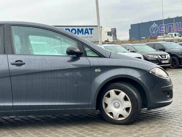 Сірий Сеат Toledo, об'ємом двигуна 1.6 л та пробігом 217 тис. км за 4990 $, фото 11 на Automoto.ua