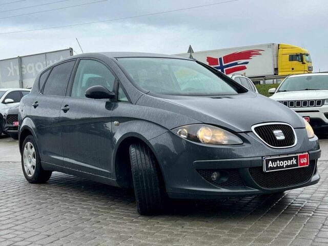 Сірий Сеат Toledo, об'ємом двигуна 1.6 л та пробігом 217 тис. км за 4990 $, фото 2 на Automoto.ua