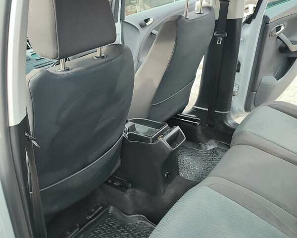 Серый Сеат Толедо, объемом двигателя 1.6 л и пробегом 271 тыс. км за 5300 $, фото 8 на Automoto.ua