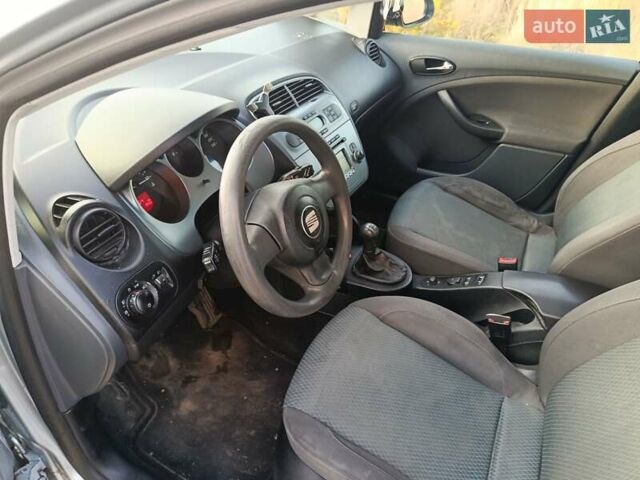 Серый Сеат Толедо, объемом двигателя 1.6 л и пробегом 260 тыс. км за 3950 $, фото 8 на Automoto.ua