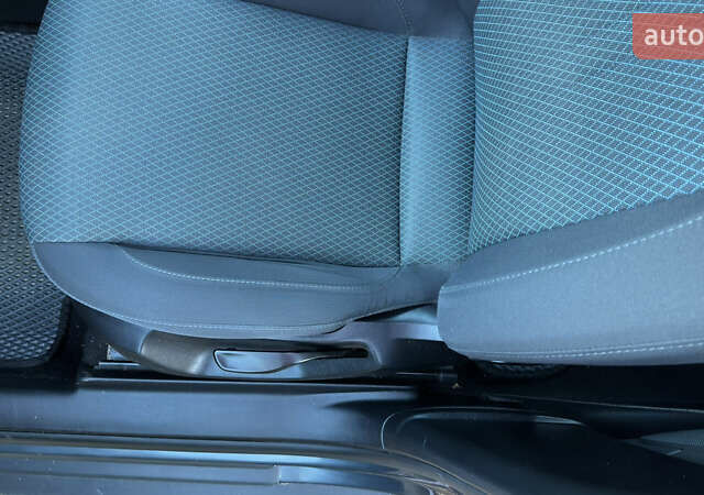 Серый Сеат Толедо, объемом двигателя 1.6 л и пробегом 120 тыс. км за 5250 $, фото 10 на Automoto.ua