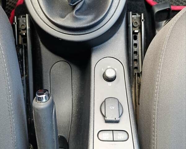 Серый Сеат Толедо, объемом двигателя 1.6 л и пробегом 345 тыс. км за 4600 $, фото 12 на Automoto.ua