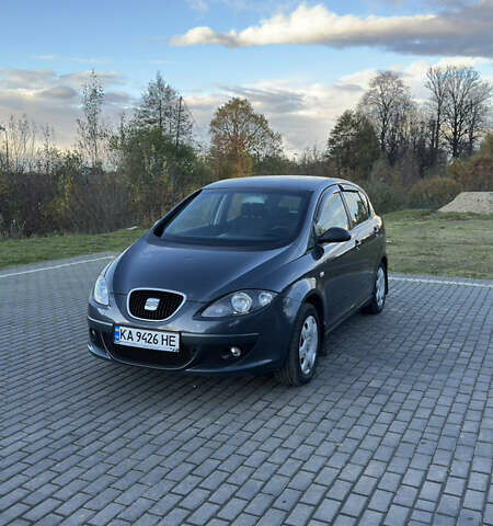 Серый Сеат Толедо, объемом двигателя 1.6 л и пробегом 120 тыс. км за 5250 $, фото 7 на Automoto.ua