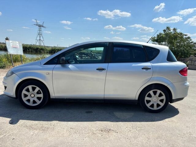 Сірий Сеат Toledo, об'ємом двигуна 1.6 л та пробігом 255 тис. км за 2300 $, фото 3 на Automoto.ua