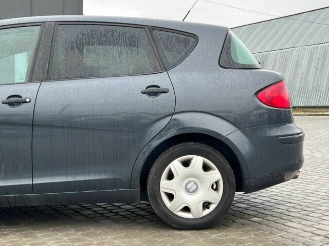 Сірий Сеат Toledo, об'ємом двигуна 1.6 л та пробігом 217 тис. км за 4990 $, фото 5 на Automoto.ua