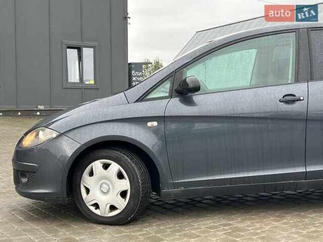 Сірий Сеат Toledo, об'ємом двигуна 1.6 л та пробігом 217 тис. км за 4990 $, фото 3 на Automoto.ua