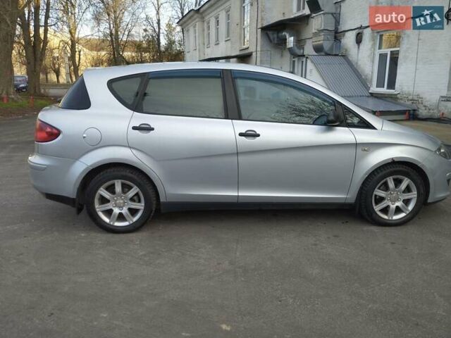 Сірий Сеат Toledo, об'ємом двигуна 1.9 л та пробігом 227 тис. км за 5300 $, фото 3 на Automoto.ua