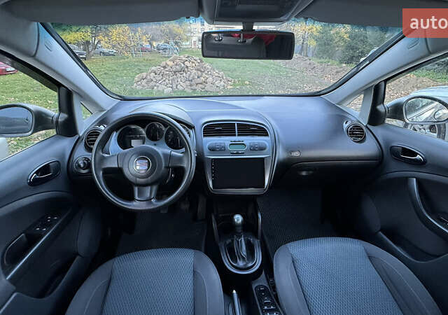 Серый Сеат Толедо, объемом двигателя 1.6 л и пробегом 120 тыс. км за 5250 $, фото 16 на Automoto.ua