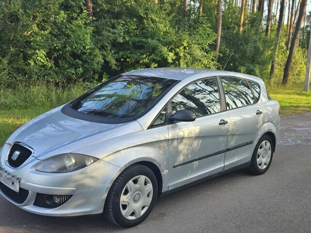 Сірий Сеат Toledo, об'ємом двигуна 2 л та пробігом 350 тис. км за 2146 $, фото 3 на Automoto.ua