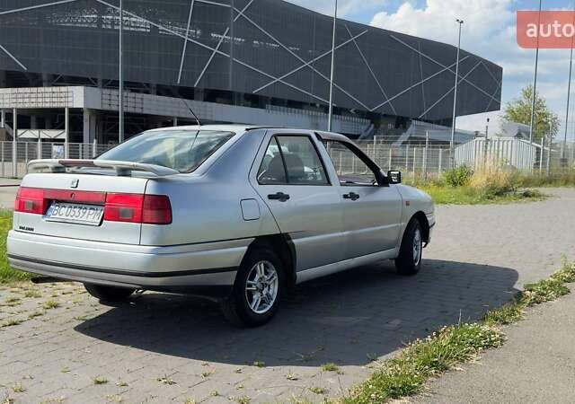 Сірий Сеат Toledo, об'ємом двигуна 1.6 л та пробігом 419 тис. км за 2300 $, фото 5 на Automoto.ua
