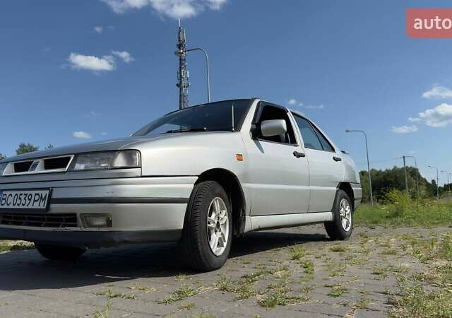 Сірий Сеат Toledo, об'ємом двигуна 1.6 л та пробігом 419 тис. км за 2300 $, фото 2 на Automoto.ua