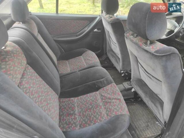 Серый Сеат Толедо, объемом двигателя 1.6 л и пробегом 198 тыс. км за 707 $, фото 3 на Automoto.ua