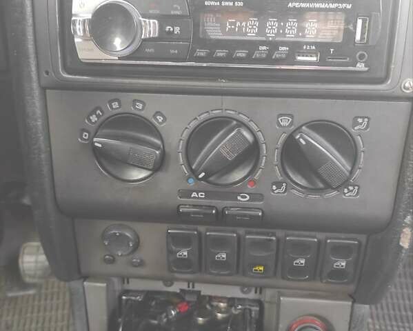 Серый Сеат Толедо, объемом двигателя 1.6 л и пробегом 198 тыс. км за 707 $, фото 8 на Automoto.ua