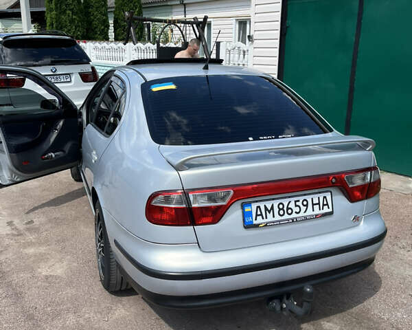 Серый Сеат Толедо, объемом двигателя 1.8 л и пробегом 203 тыс. км за 4200 $, фото 4 на Automoto.ua