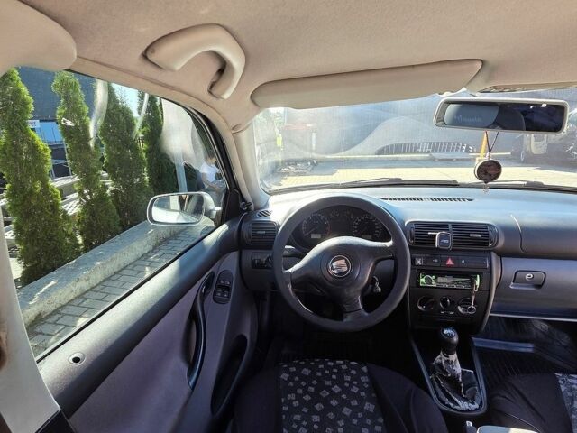 Сірий Сеат Toledo, об'ємом двигуна 1.6 л та пробігом 344 тис. км за 2550 $, фото 28 на Automoto.ua