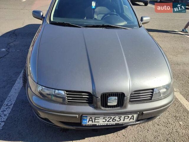 Сеат Toledo 2002 у Дніпро (Дніпропетровську) на Automoto.ua Сірий Сеат Toledo, об'ємом двигуна 1.6 л та пробігом 300 тис. км за 3500 $, фото 10 на Automoto.ua