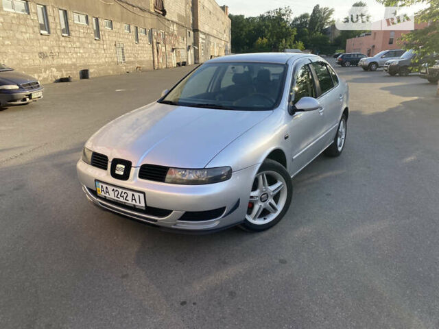 Сірий Сеат Toledo, об'ємом двигуна 1.6 л та пробігом 171 тис. км за 5400 $, фото 1 на Automoto.ua