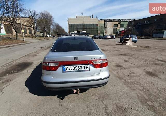 Серый Сеат Толедо, объемом двигателя 1.78 л и пробегом 274 тыс. км за 5700 $, фото 3 на Automoto.ua